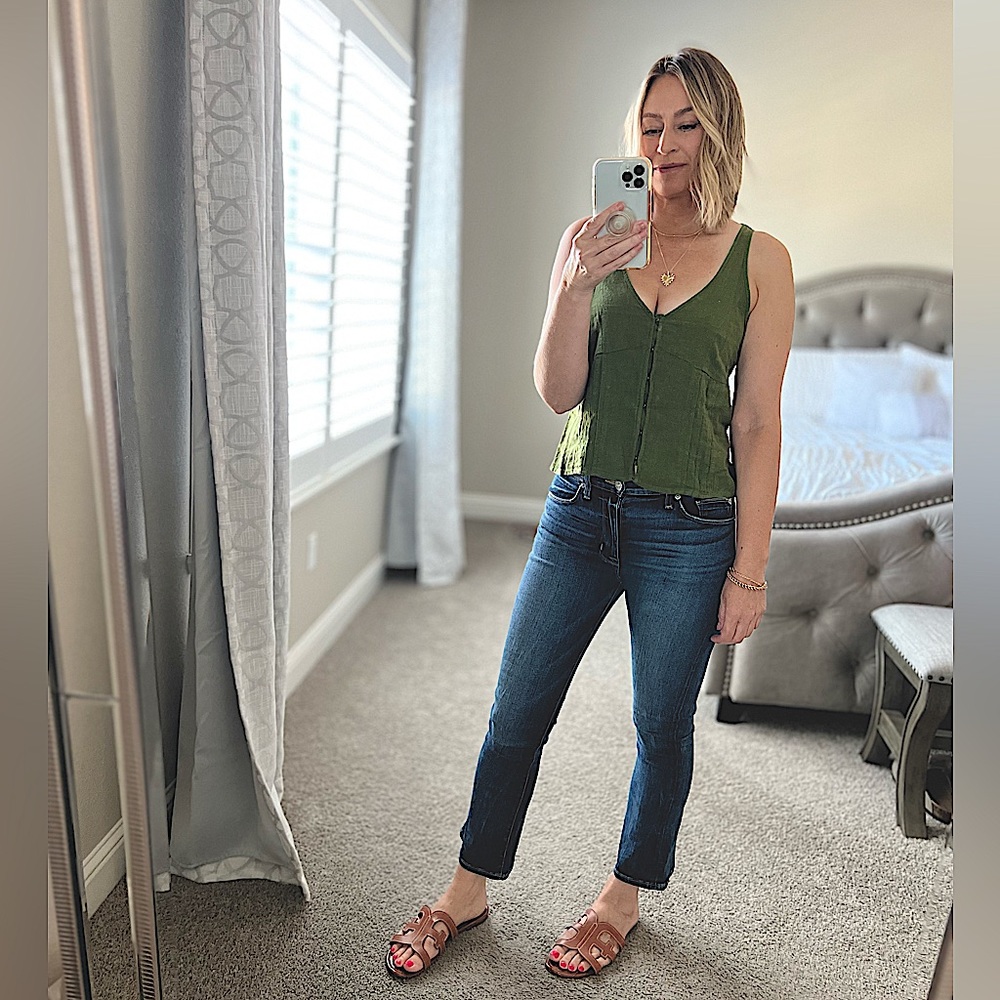 Cropped flare jeans